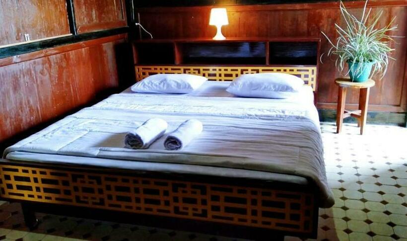 이코노미 룸, Resort Highlander