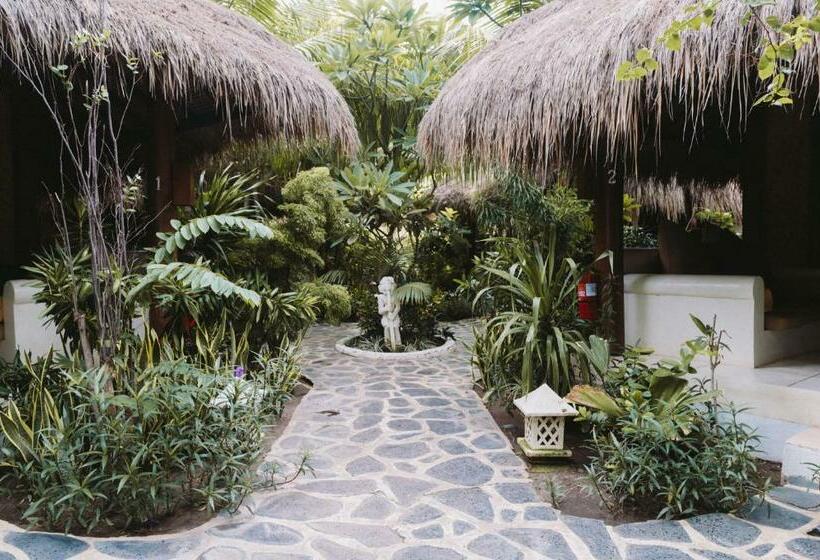 Standaardbungalow, Scallywags Beach Club