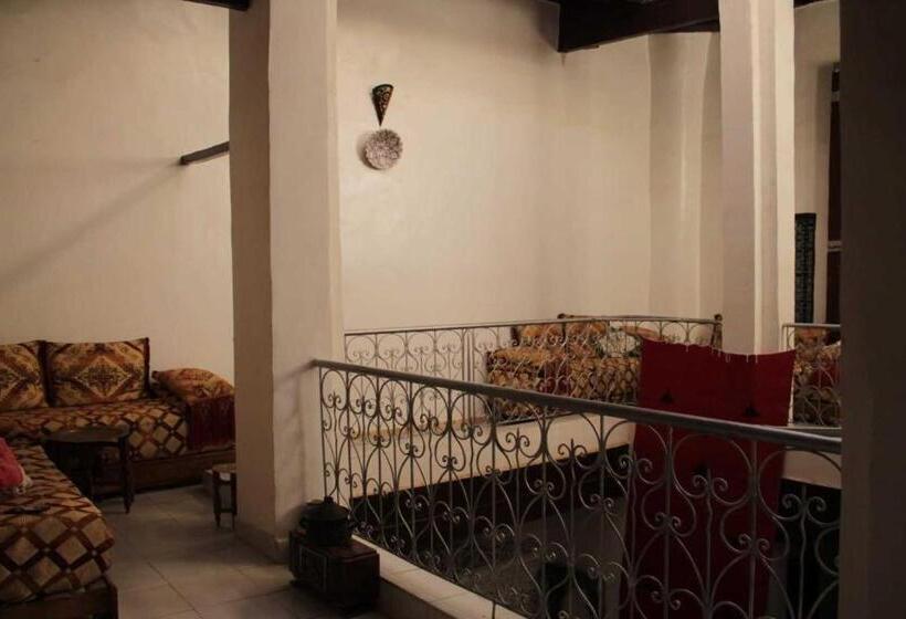 豪华房间, Hostel Rcif