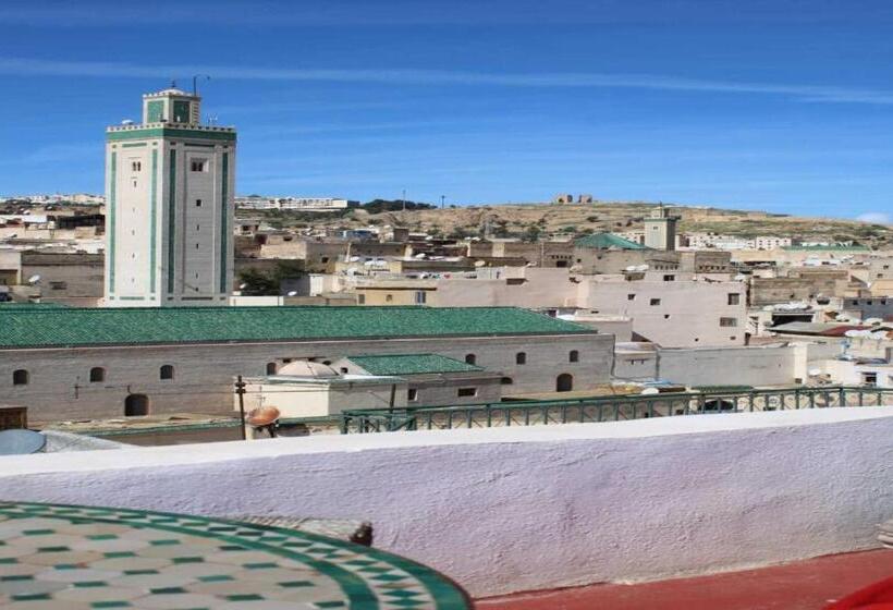 四人标准间, Hostel Rcif