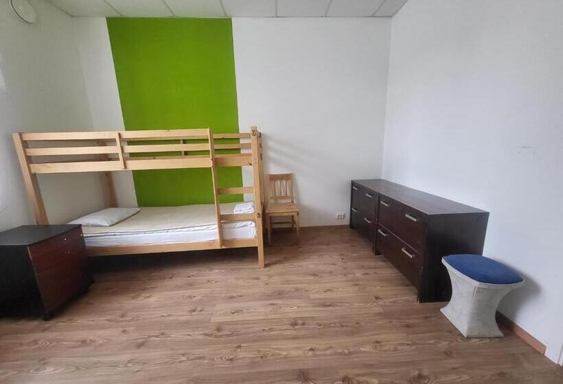 تختخواب در اتاق مشترک, H18b Euro