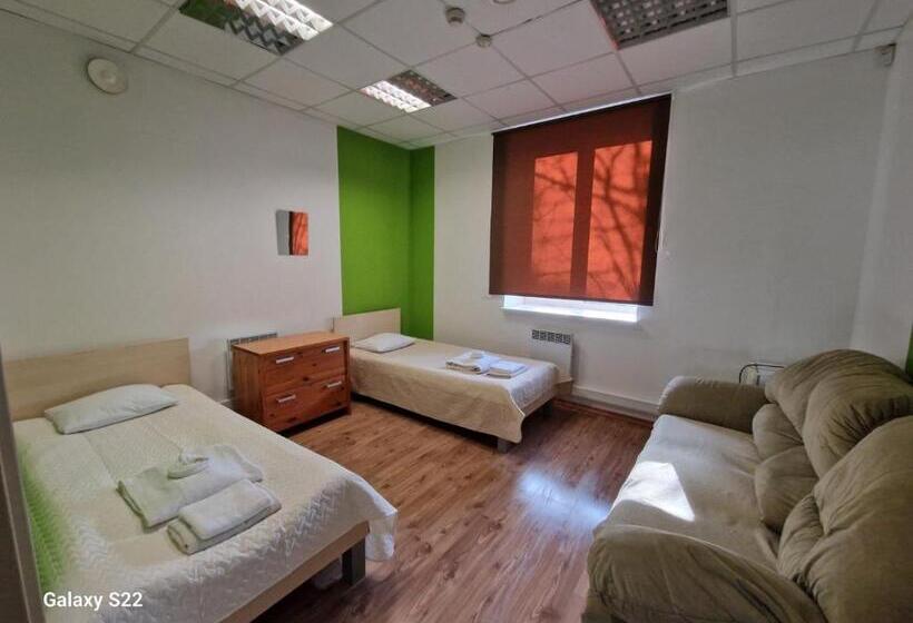 اتاق اکونومی, H18b Euro