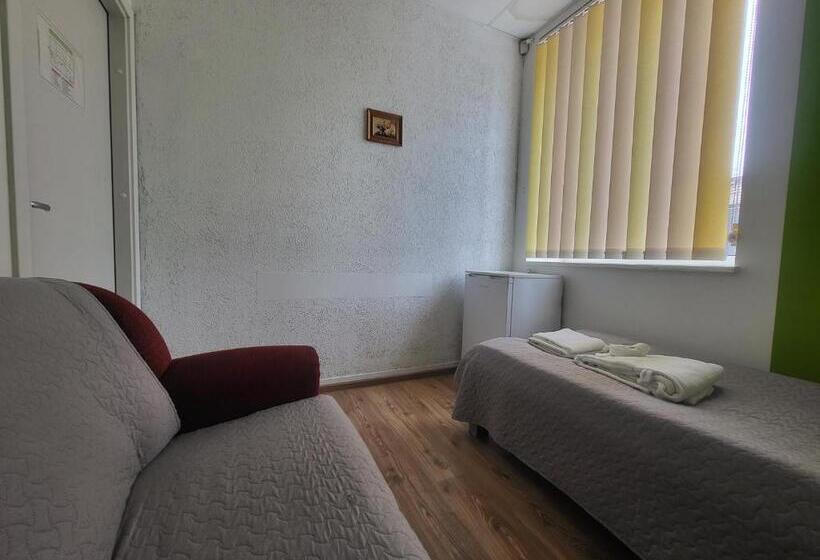 اتاق استاندارد یک نفره, H18b Euro