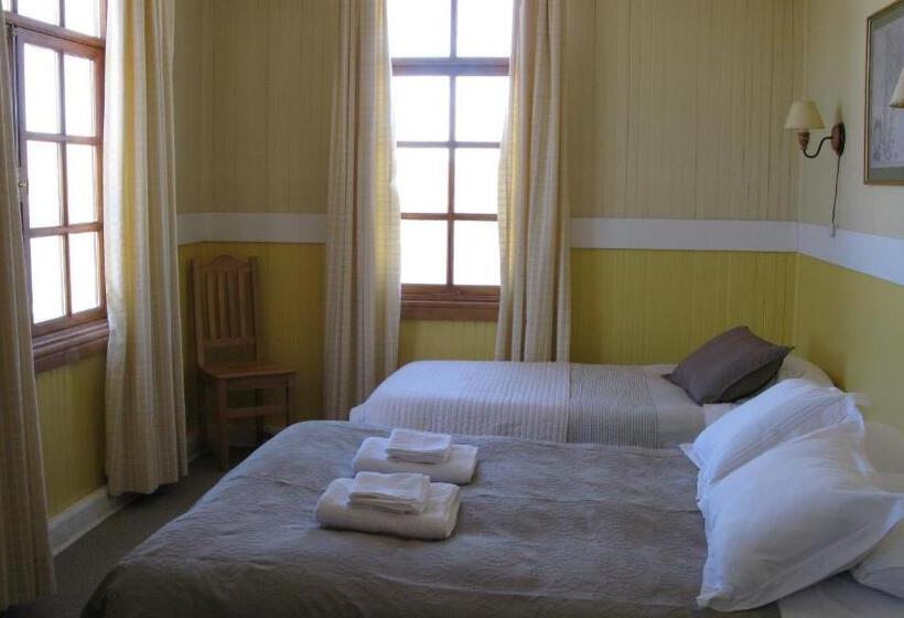 חדר סטנדרט, Yendegaia House