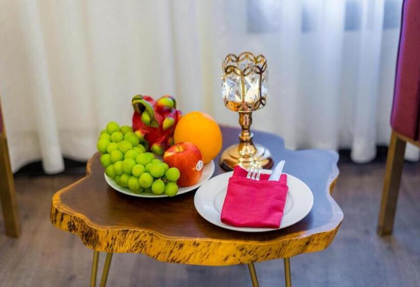 اتاق لوکس, Le Haute Hotel Hai Phong