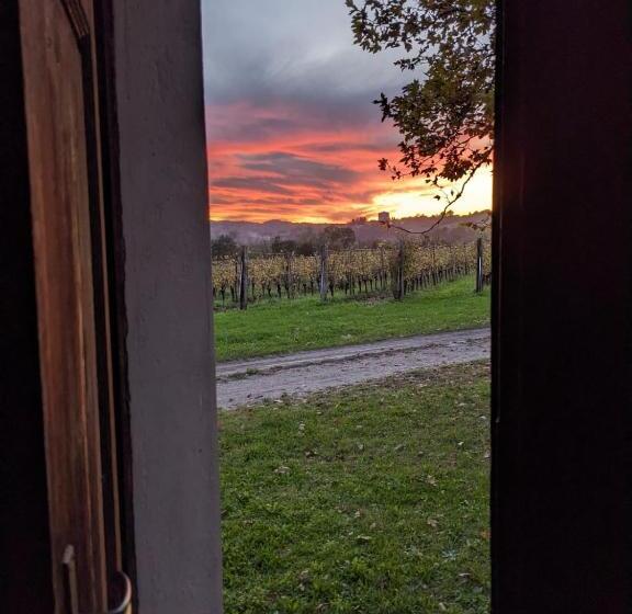 ویلای 1 خوابه با چشمانداز باغ, Castel San Mauro