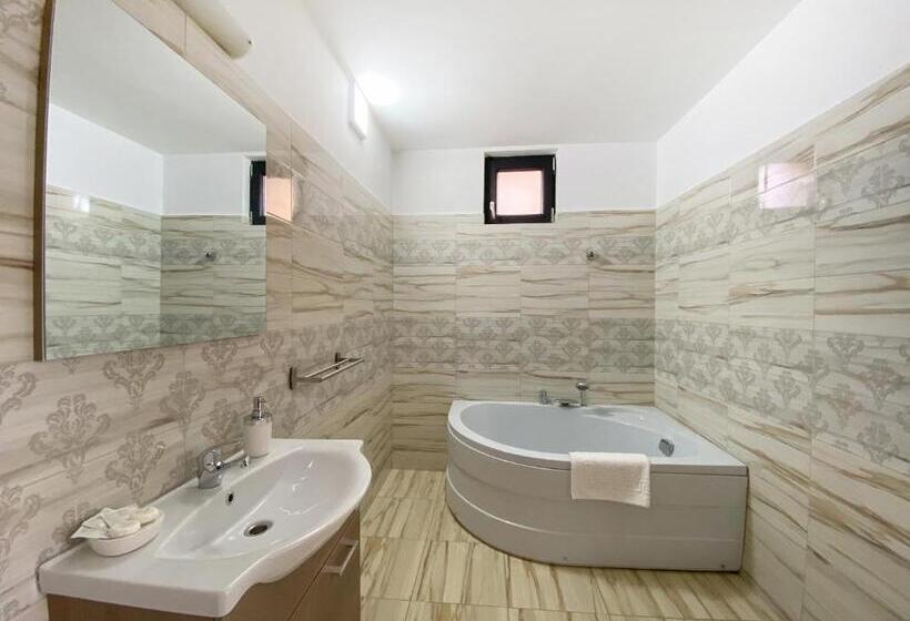 スタンダードルーム, Vila Roza