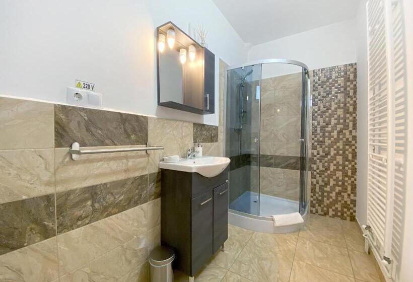 スタンダードルーム, Vila Roza