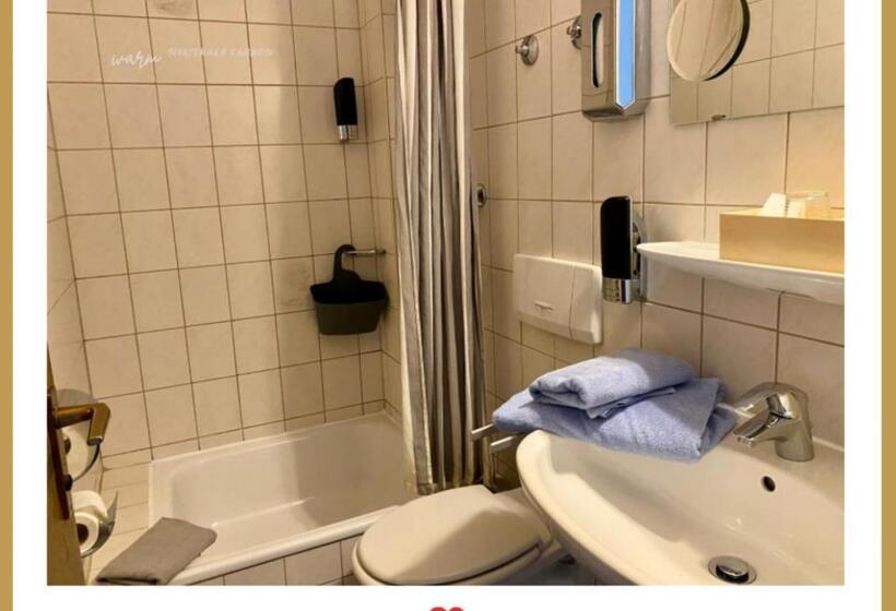 バルコニー付きシングルスタンダードルーム, Berghupferl Do Legst Di Nieda