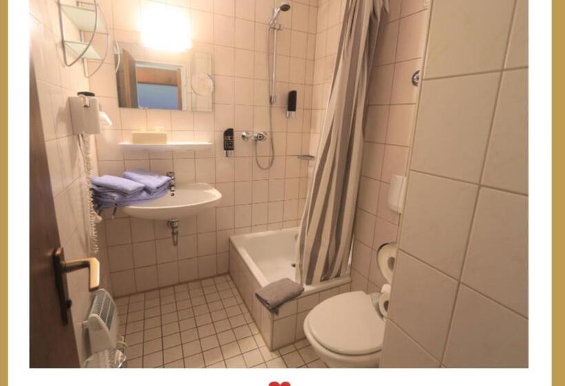 スタンダードシングルルーム, Berghupferl Do Legst Di Nieda