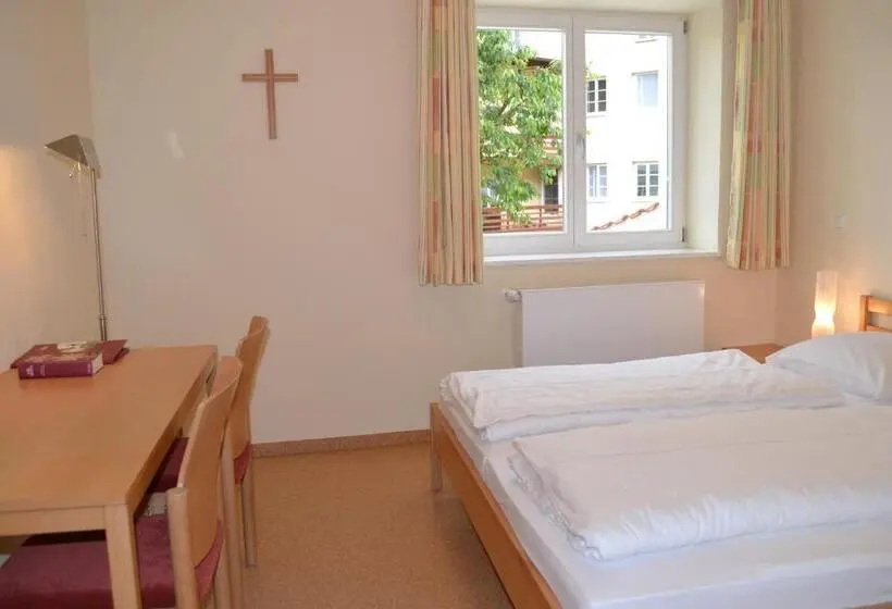 اتاق استاندارد, Haus Der Begegnung Heilig Geist