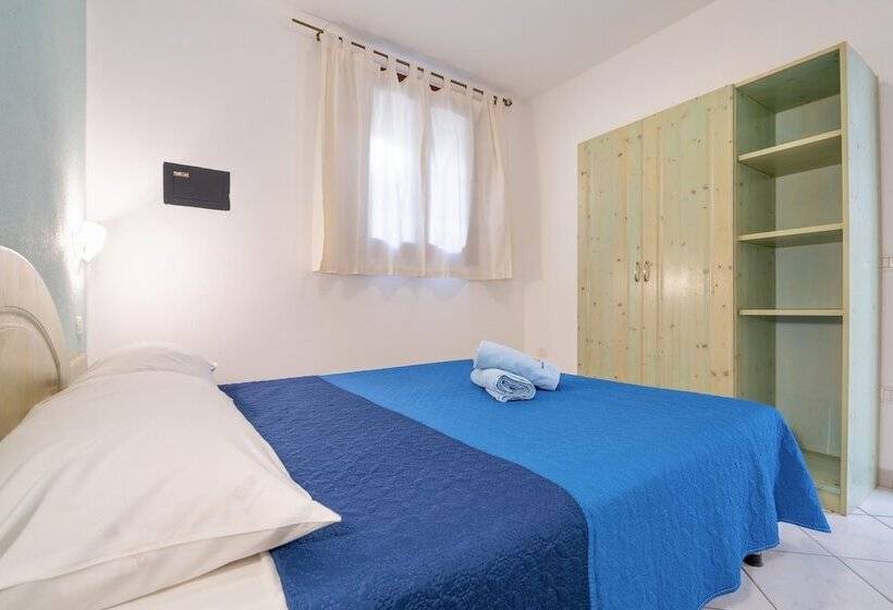 آپارتمان 1 خوابه با چشم‌انداز دریا, Residence With Swimming  Pool In Badesi