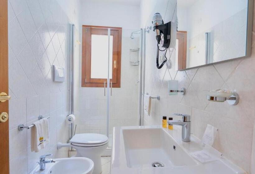 １ベッドルームアパートメント, Residence With Swimming  Pool In Badesi