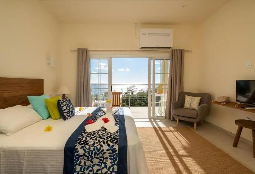 اتاق استاندارد با بالکن و چشمانداز دریا, Villa Panoramic Seaview