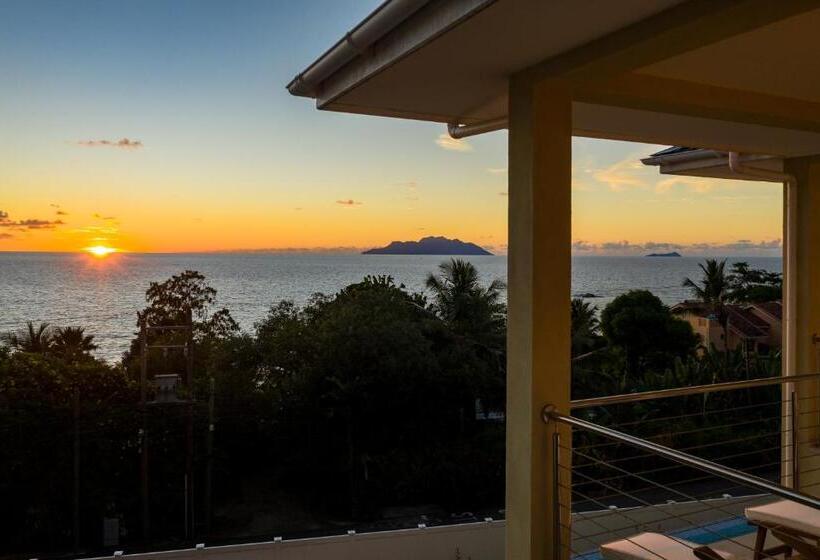 اتاق استاندارد با بالکن و چشمانداز دریا, Villa Panoramic Seaview