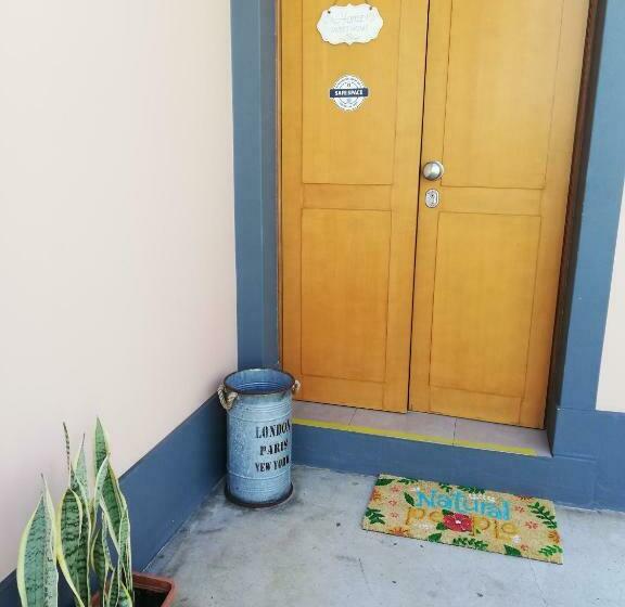 Pokój Standard, Fx Pena