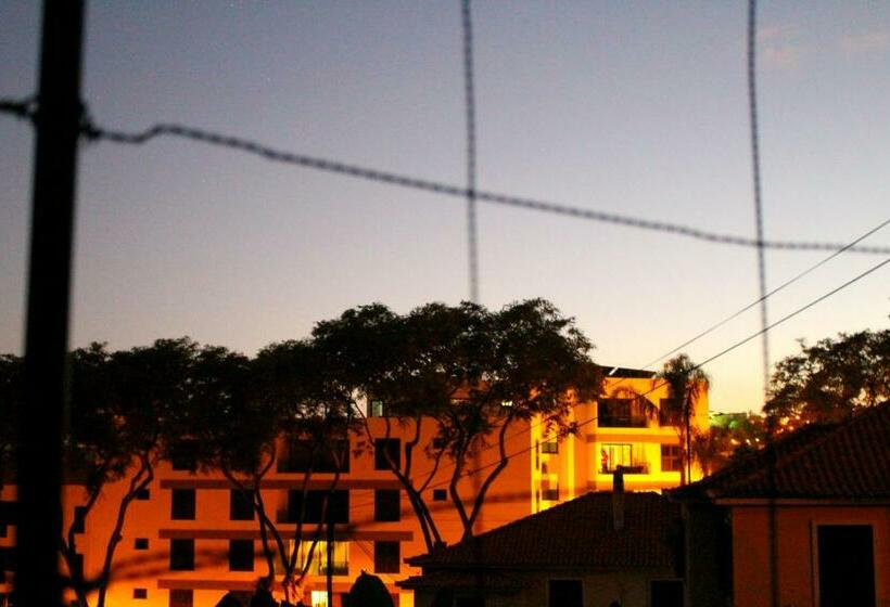 Pokój Standard, Fx Pena