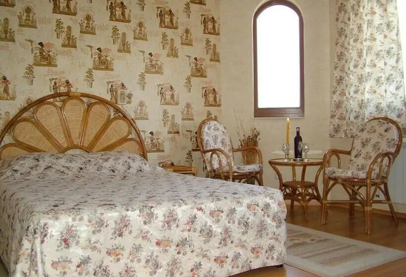Deluxe-huone, Family Hotel Emaly 1