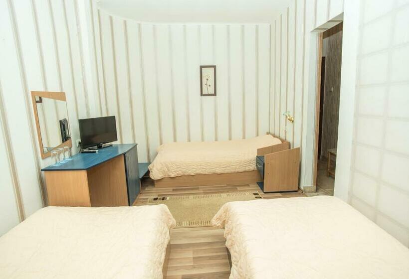 トリプルクラシックルーム, Family Hotel Accent