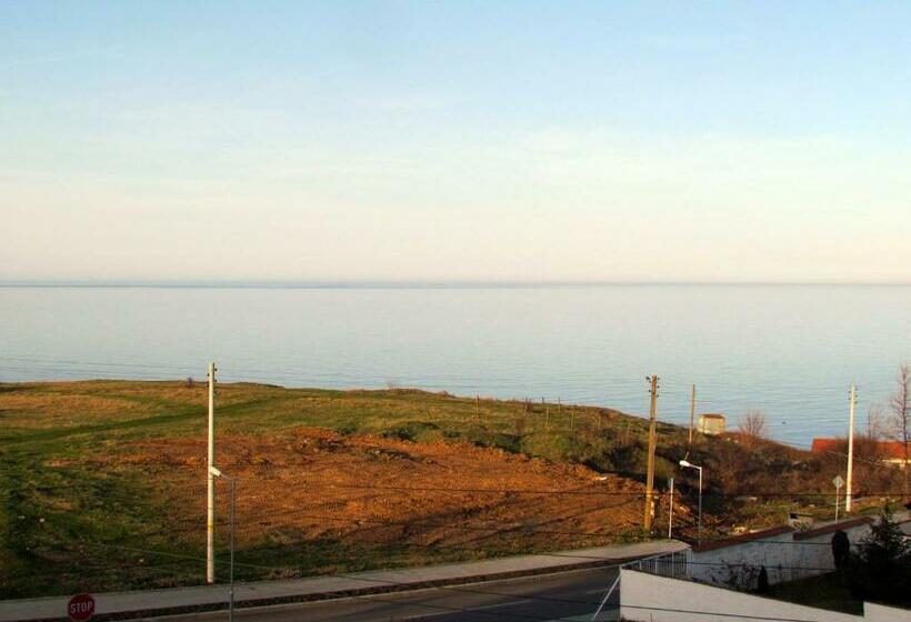 Triple Room Sea View, Afrodita