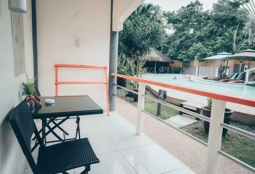 Deluxe-huone King-vuode, Alona Northland Resort