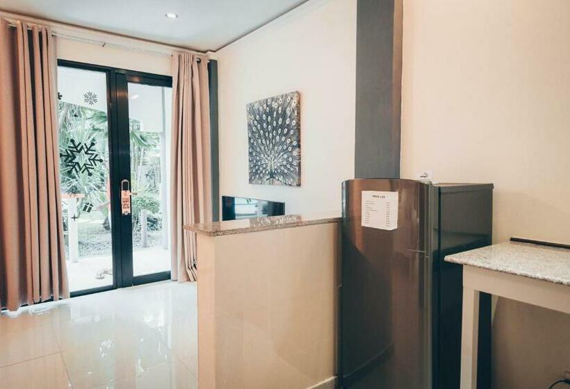 اتاق لوکس با تخت بزرگ, Alona Northland Resort
