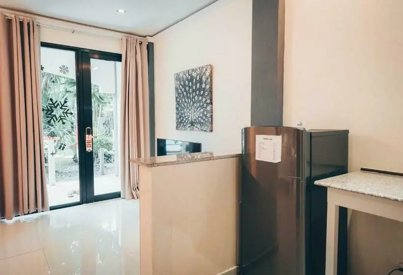 Deluxe-huone King-vuode, Alona Northland Resort