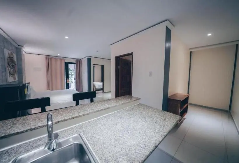 Deluxe-perhehuone, Alona Northland Resort