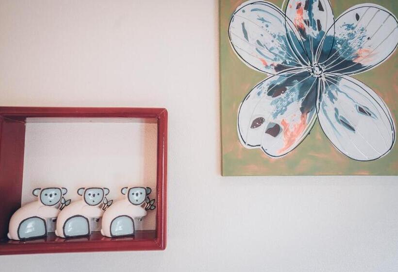 سوییت, Alona Northland Resort