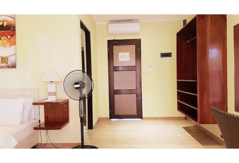 اتاق سوپریور با تخت بزرگ, Alona Northland Resort