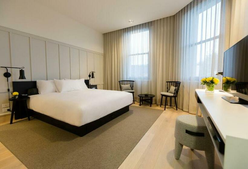 带大床的豪华间, Coppersmith