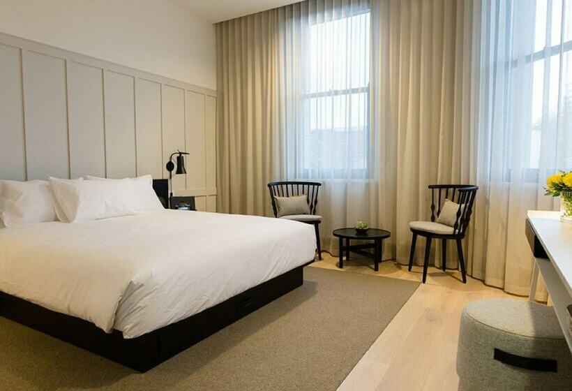 豪华房间, Coppersmith