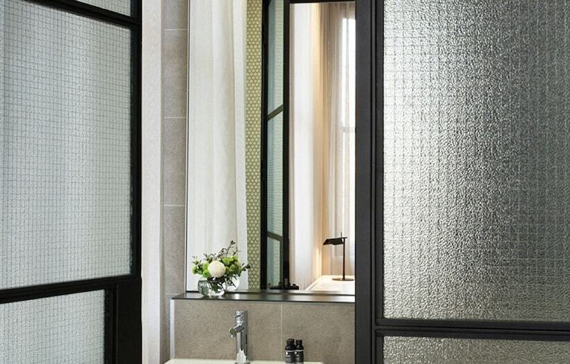 豪华房间, Coppersmith