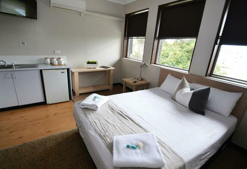 اتاق لوکس, Crossroads Hotel Liverpool