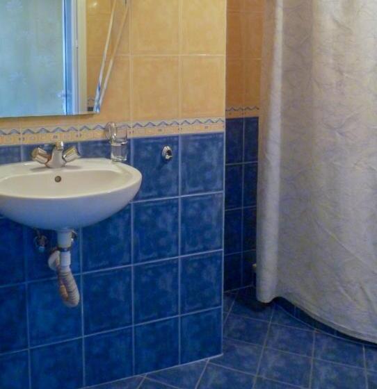 全景房标准间, Darling