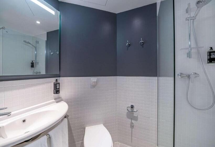 Номер Superior, Ibis Budget Barcelona Viladecans