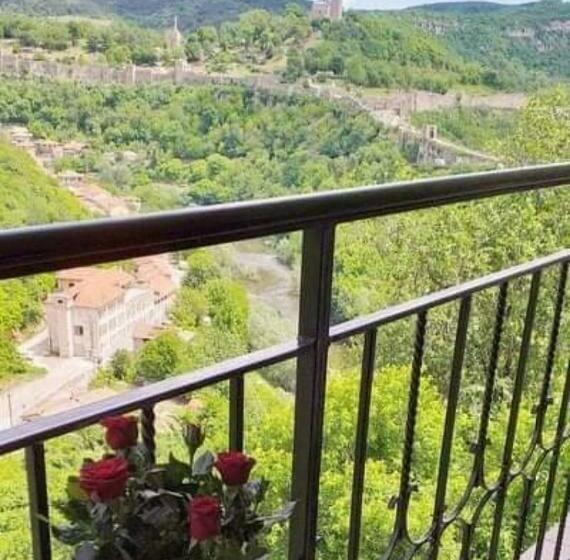 带观景的标准间, Lucky