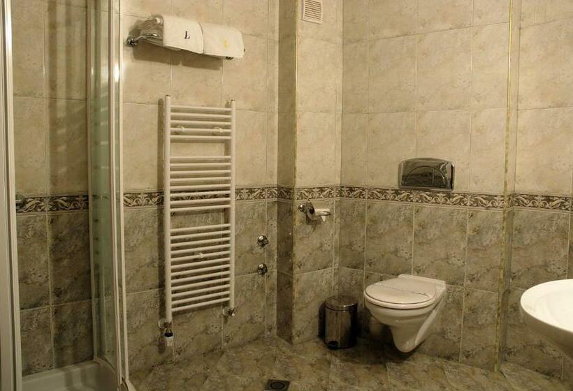 סוויטה דלוקס, Luxor