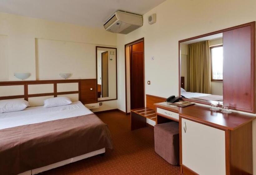 Quarto Superior, Nadejda