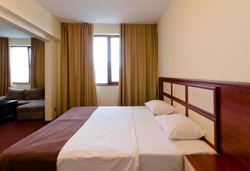 Suíte Júnior, Nadejda