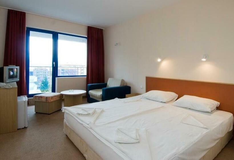 חדר סטנדרט, Nadia