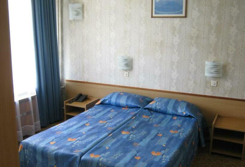 חדר סטנדרט, Neptune