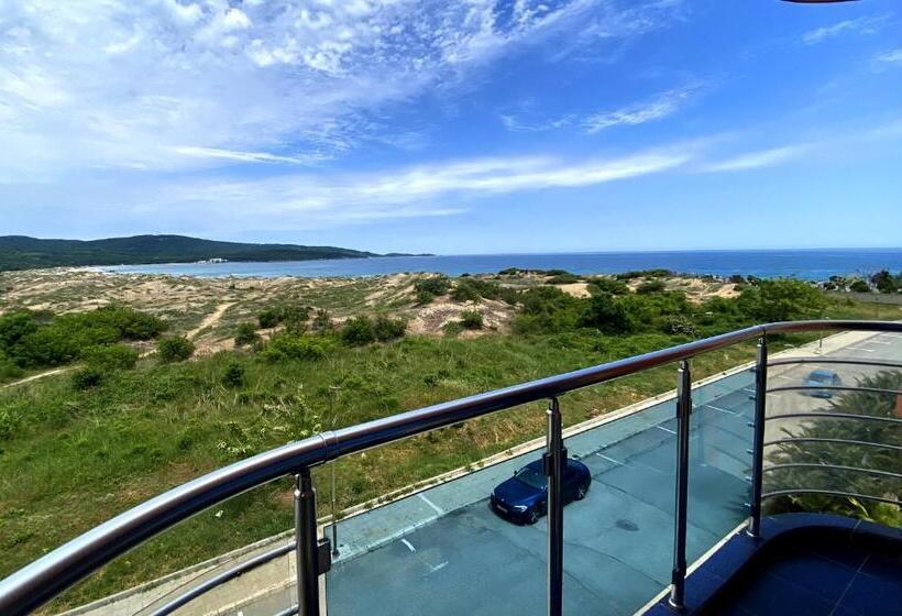 Camera Standard con Balcone, Penelope