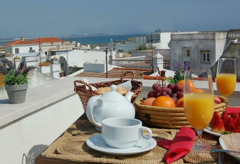 オーシャンビュースタンダードルームバルコニー付き, Residence Lagos