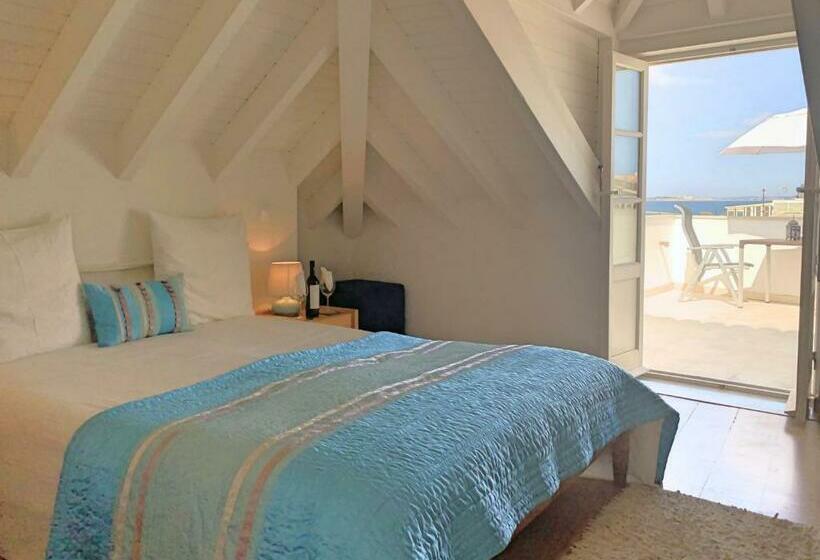 オーシャンビュースタンダードルームバルコニー付き, Residence Lagos