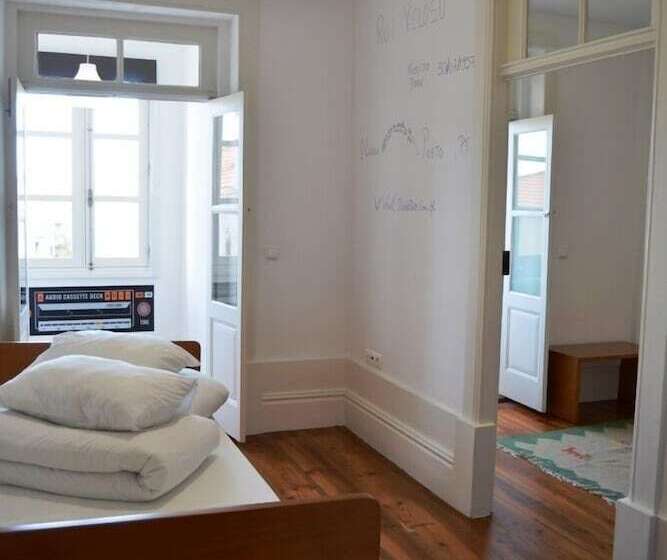 Quarto Familiar, Rock N Porto Hostel