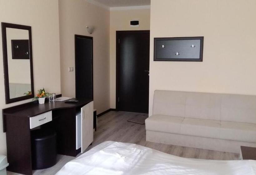 اتاق استاندارد با چشمانداز کوهستان, Toma S Residence Front Beach