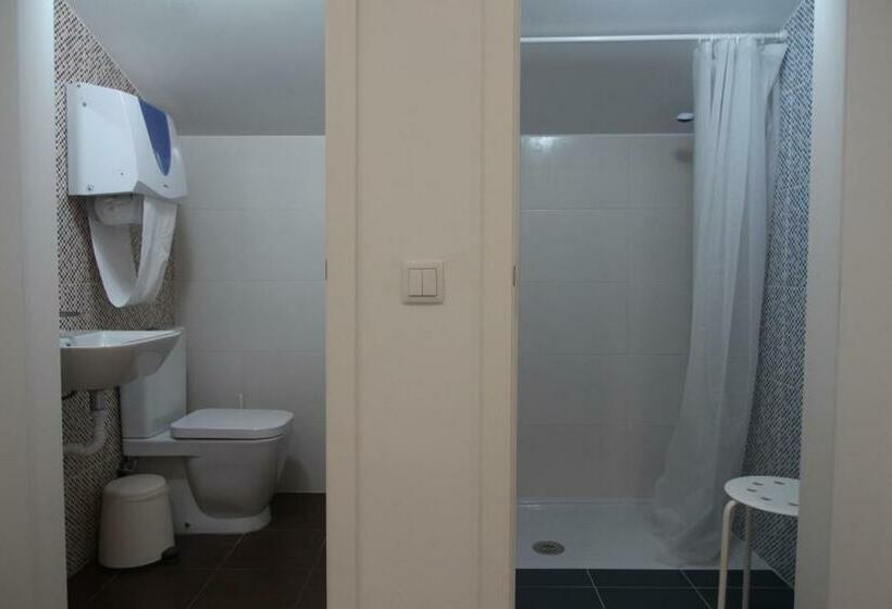 Номер Стандарт Совместная Ванная, Uau Hostel