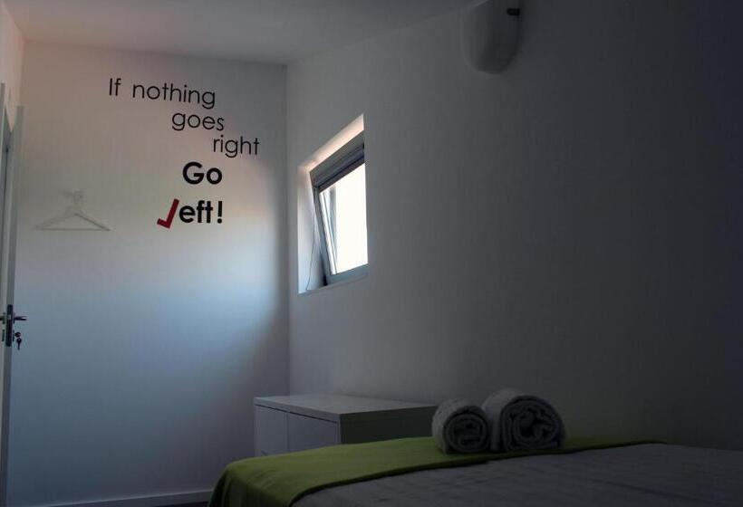 스탠다드 룸 공동 욕실, Uau Hostel