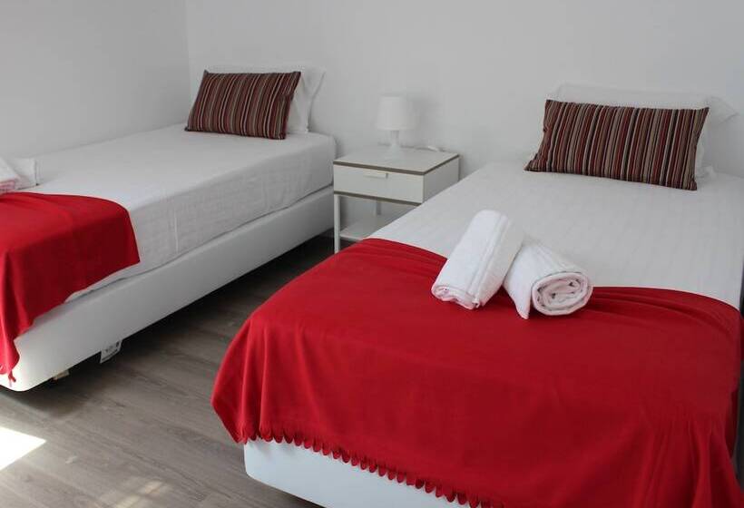 스탠다드 룸 공동 욕실, Uau Hostel